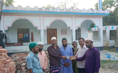 অনির্বাণ লাইব্রেরীর উদ্যোগেযুক্তরাজ্য ও যুক্তরাষ্ট্র প্রবাসী হবিগঞ্জের বন্ধুদের সংগঠন হৃদ্যতা’র আর্থিক সহায়তায় মাহমুদকাটি নিকারী পাড়া জামে মসজিদে আর্থিক সহায়তা প্রদান ।